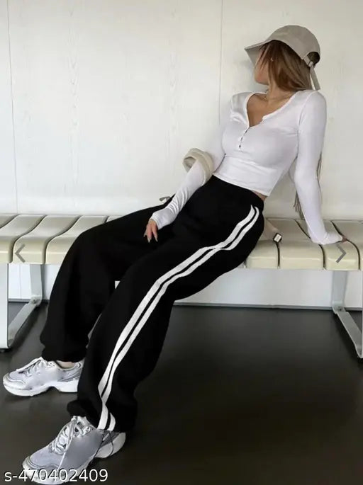 Women's Solid Straight Fit Mid-Rise Trousers